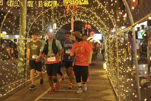 BIB: 3409, 5105, 4479
                            <button type="button" onclick="openModal(26274551)" class="btn btn-primary btn-sm float-right btn-popup" data-toggle="modal" data-target=".modal-high-quality">
                        <i class="fas fa-shopping-cart"></i> Add to Cart
                    </button>
                                            <button type="button" onclick="isThisMe(26274551, true)" class="btn btn-success btn-sm float-right btn-popup btn-isme hidden" data-toggle="tooltip" data-placement="bottom" title="นี่คือรูปของคุณใช่ไหม คลิกที่นี่เพื่อเอาเข้าอัลบั้ม">
                        <i class="fas fa-plus"></i> Add to album
                    </button>
                    <button type="button" onclick="isThisMe(26274551, false)" class="btn btn-warning btn-sm float-right btn-popup btn-isnotme hidden">
                        <i class="fas fa-ban"></i> Remove from album
                    </button>